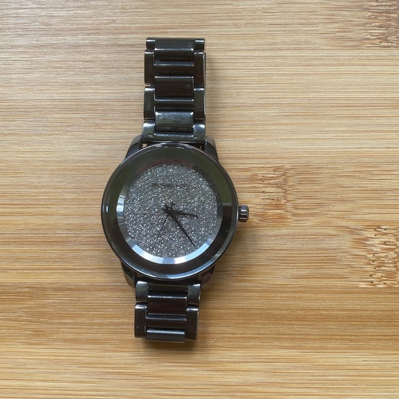 Michael Kors gunmetal watch with diamonds covered face - Picture 2 of 4